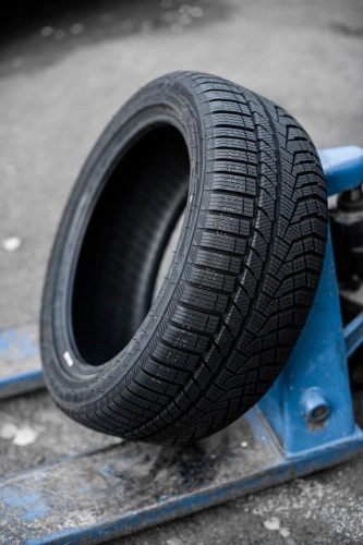 фото протектора и шины Ice Blazer Alpine EVO1 Шина Sailun ICE BLAZER Alpine EVO1 215/70 R16 100H